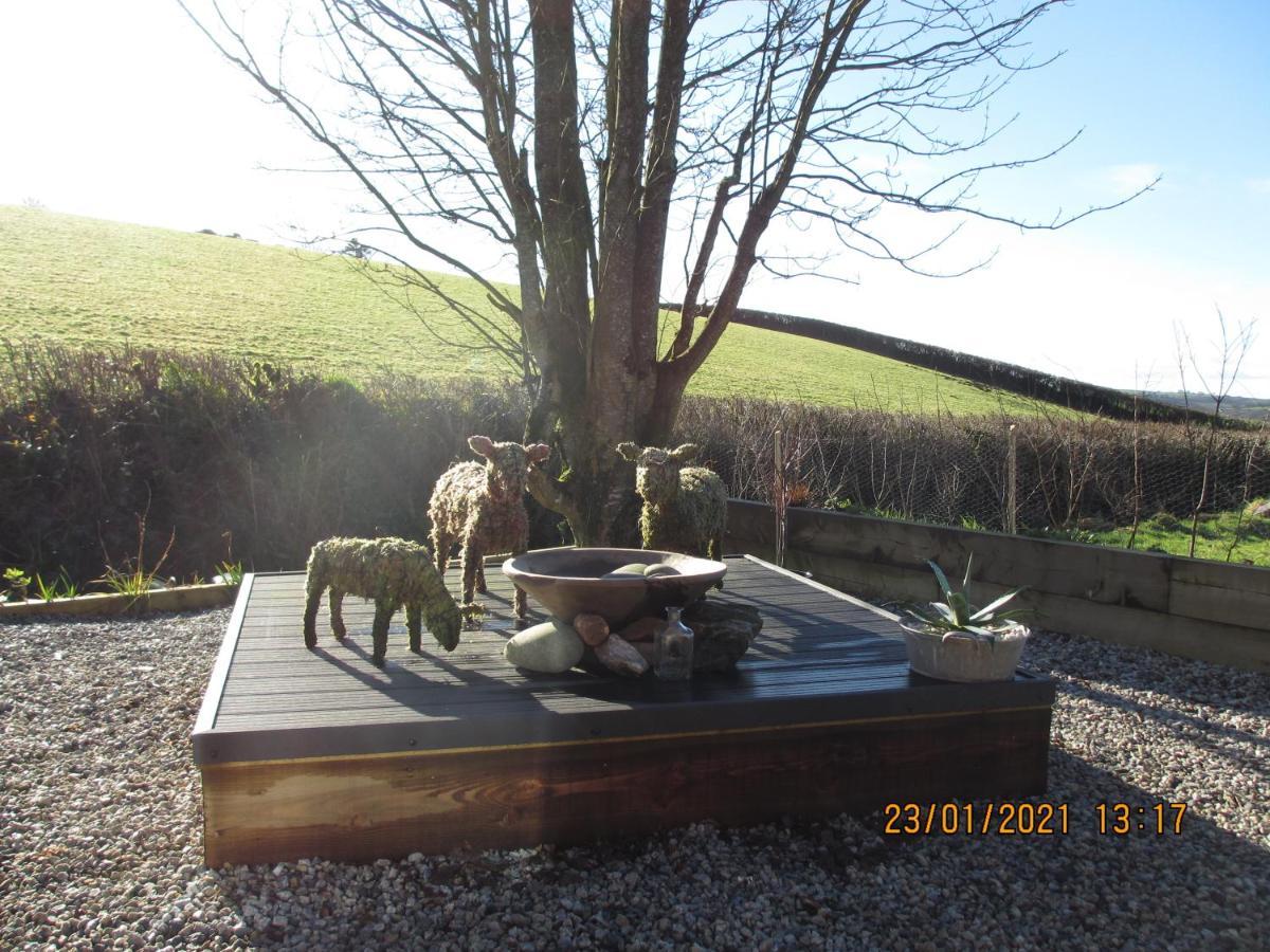 Stargazing Retreat Villa Merton  Exteriör bild