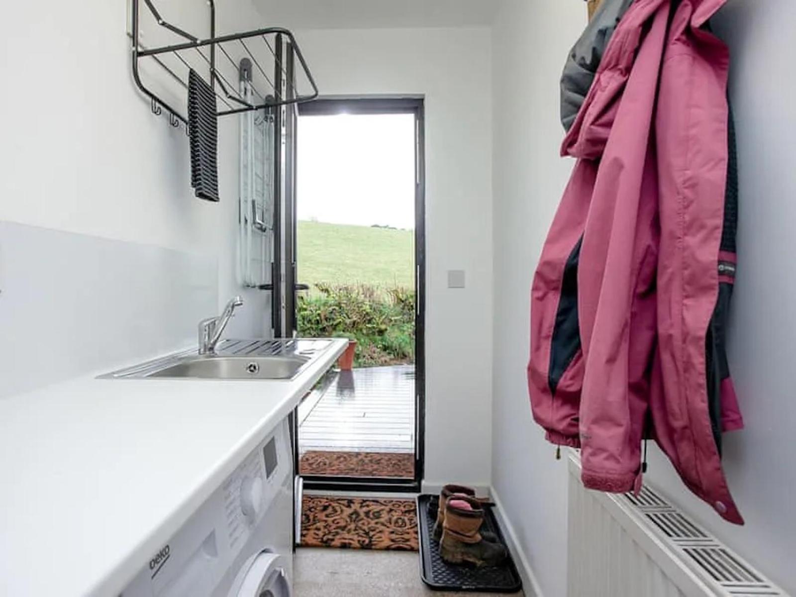 Stargazing Retreat Villa Merton  Exteriör bild